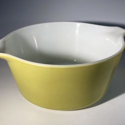 Vintage Pyrex GREEN 1 1/2 qt Baking Mixing Serving Casserole Bowl #474 B
