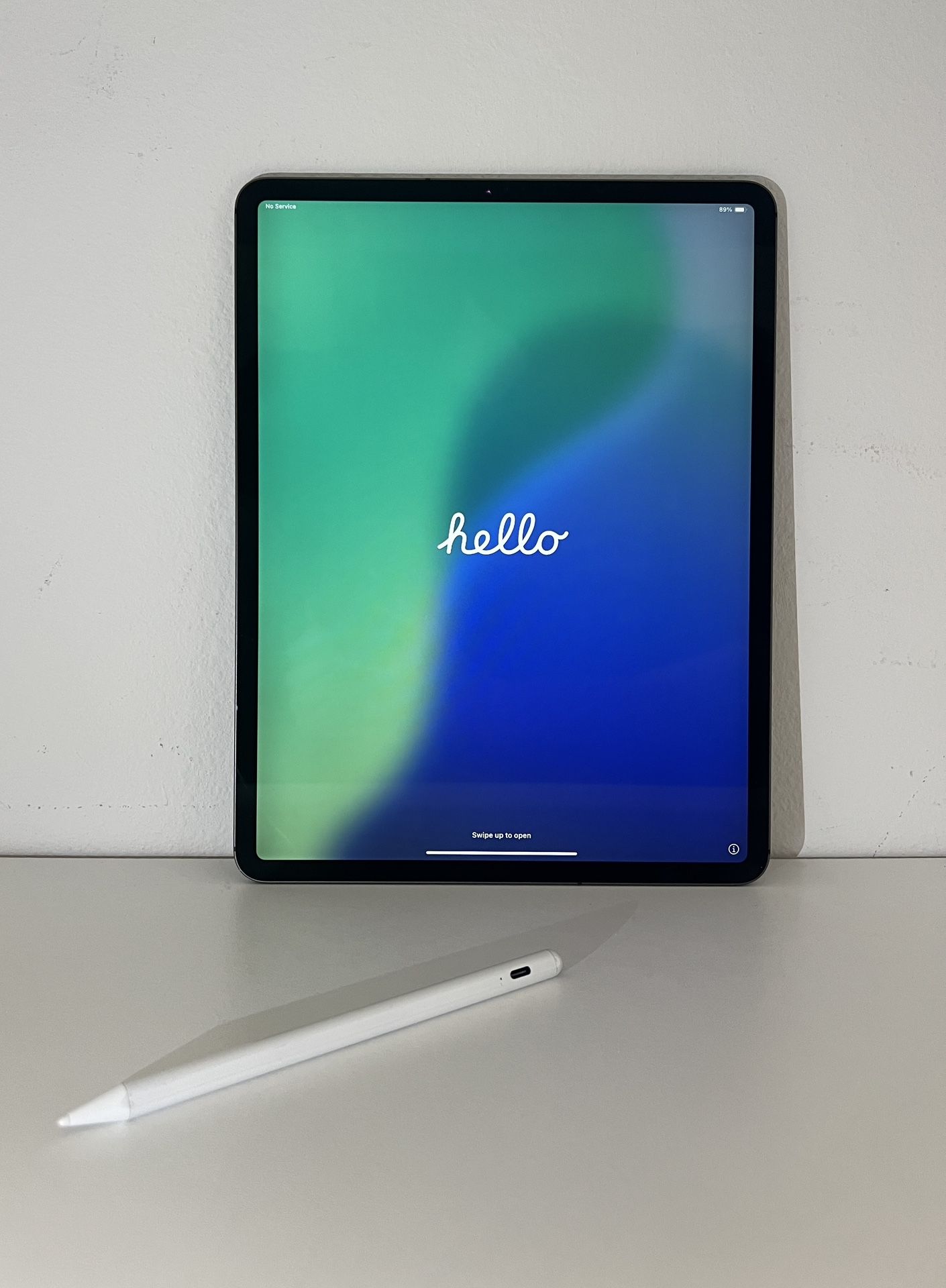 IPad Pro 12.9" (4th Gen) with Apple Pencil for just $1,000!