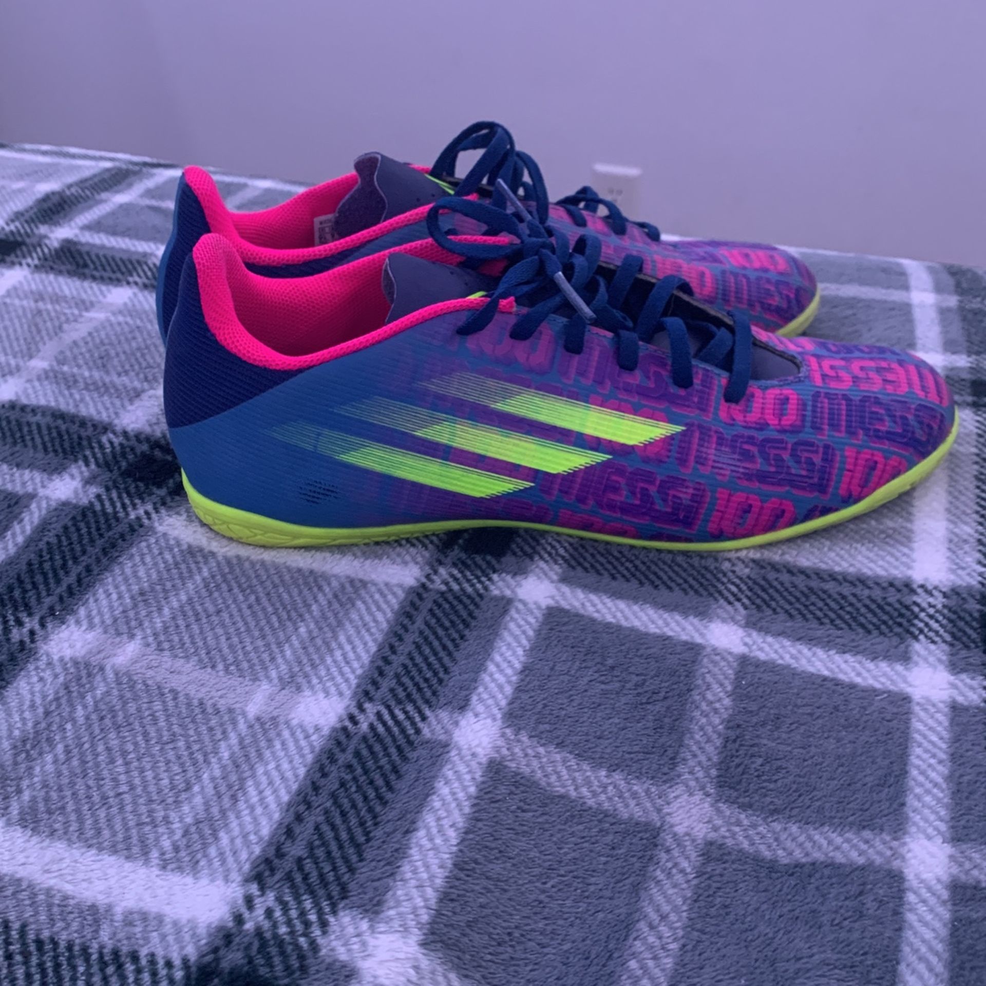 Adidas Messi indoors