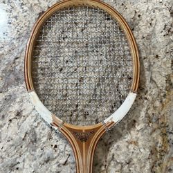 Multiply Super tennis racket 