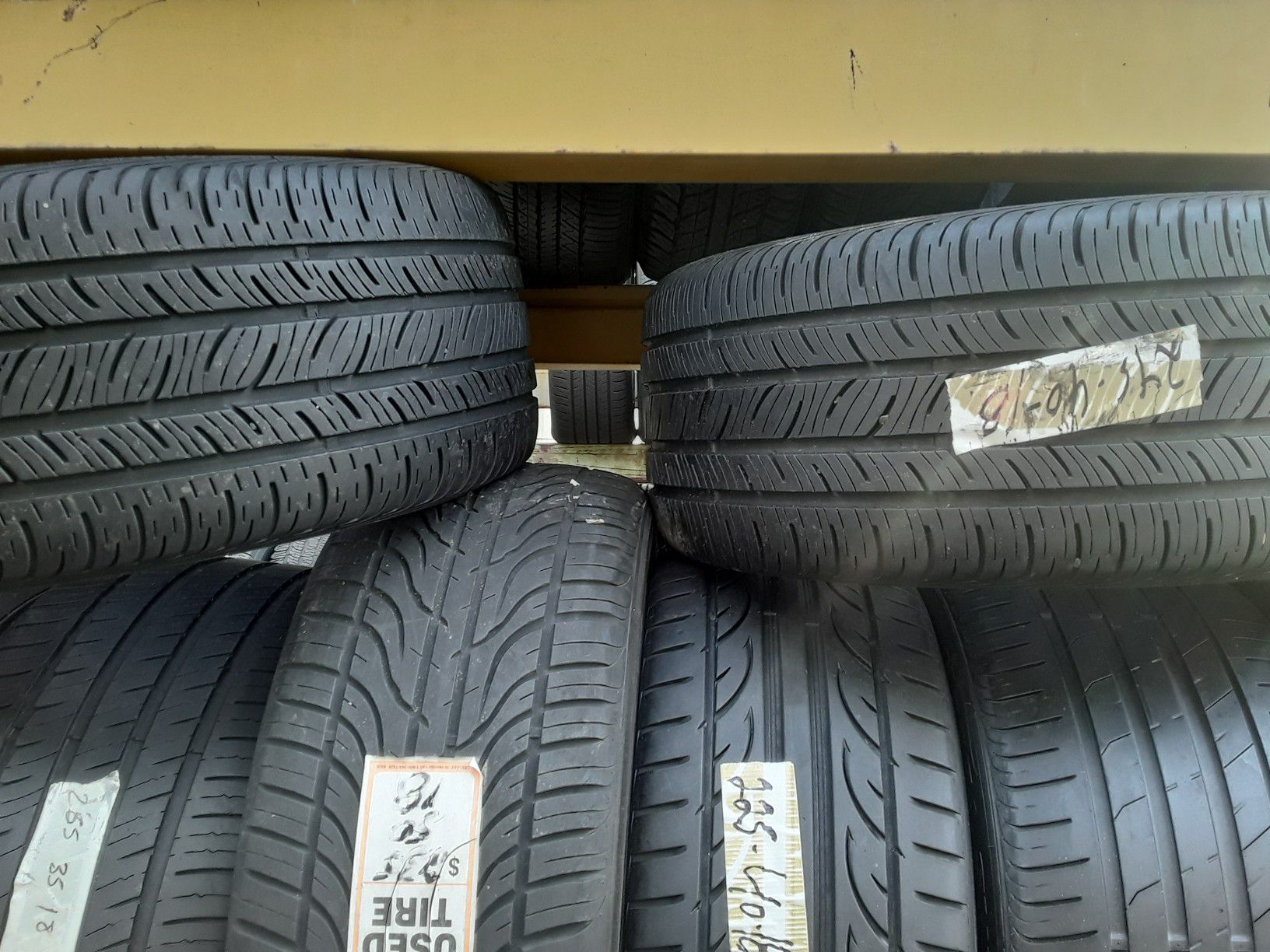 245 40 18 set of 4 used tire very good condition