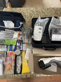 Hyundai Tire Kit/ Emergency Kit /Hyundai Charger