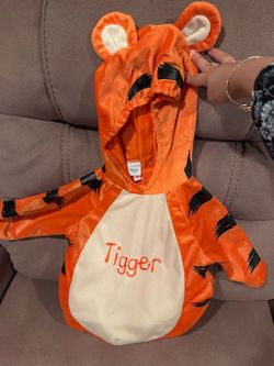 Baby tigger costume