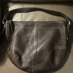 Coach leather Vintage Hobo bag, ships free