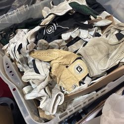 Golf Gloves Used 200 Pc 