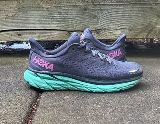 Hoka Clifton 8 Women’s 9B !