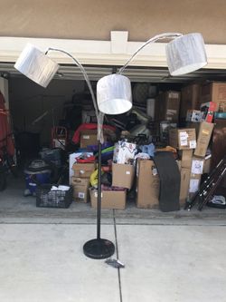Belleze floor lamp 3 lights