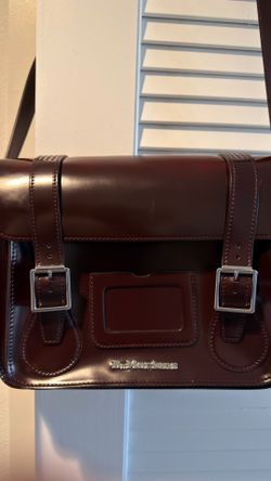 Dr. Martens Messenger bag