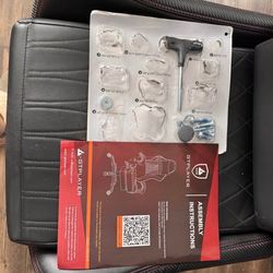 Gaming chair with speakers