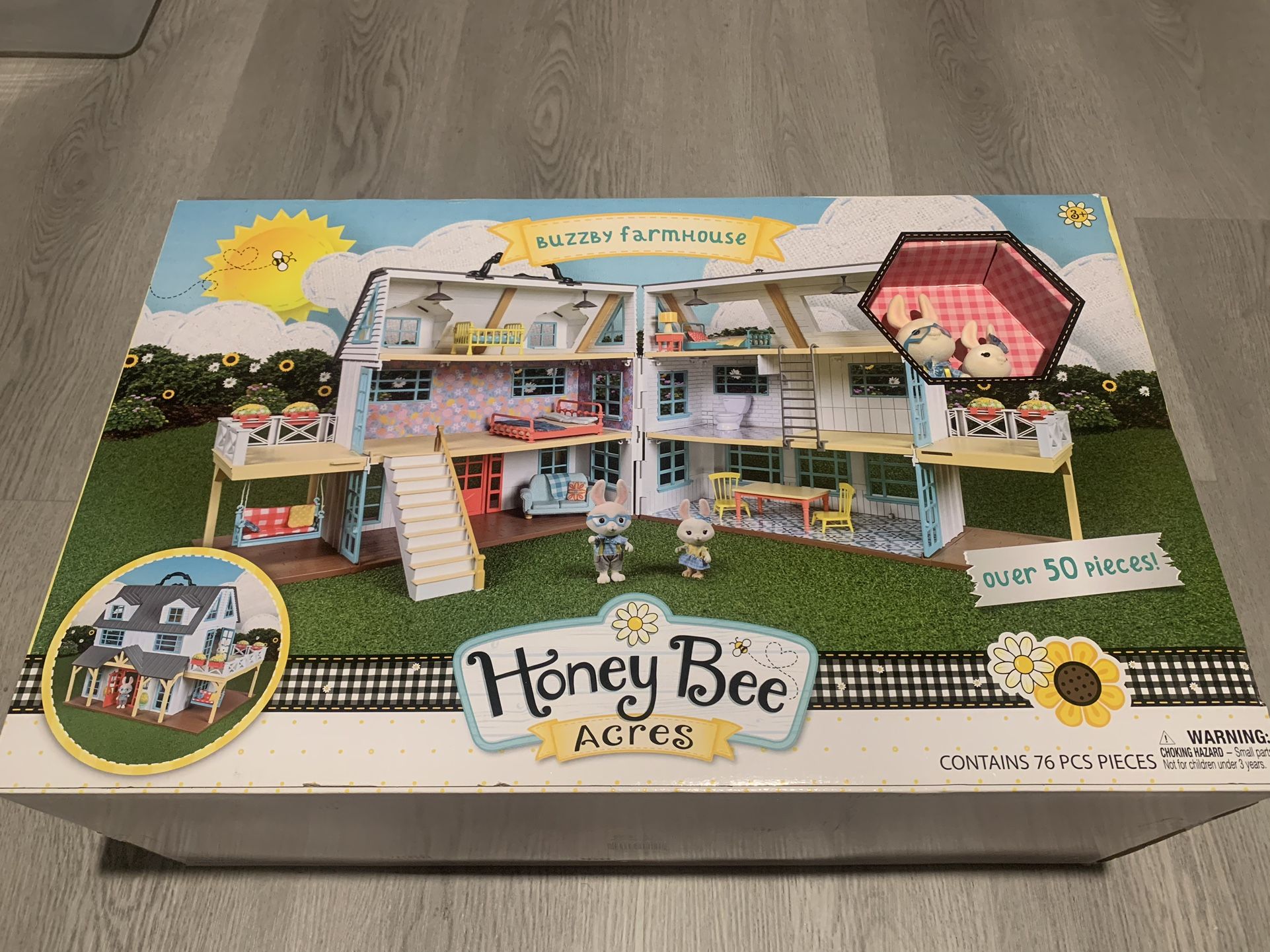Honey Bee Acres 15 Inch Tall Buzzby Farmhouse Dollhouse Set 76 Pcs For Honey Bee Acres 15 Inch Tall Buzzby Farmhouse Dollhouse Set 76 Pcs For