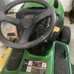 John Deere Riding Lawn Mower
