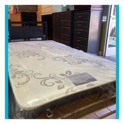 Twin Size mattress/ Colchón