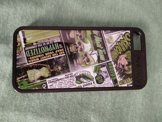 iPhone 5 5s case by Skull Candy