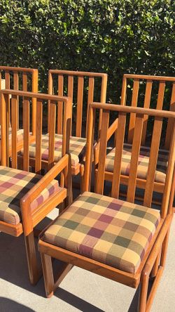 6 Heavy Duty Chairs