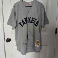 Mitchell And Ness Yankees Babe Ruth Jersey 