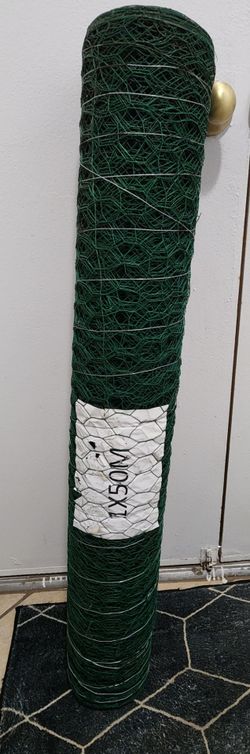 50 meters Green PVC/vinyl-coated hexagonal wire mesh (chicken wire)
