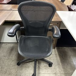 Herman Miller Aeron Chair 
