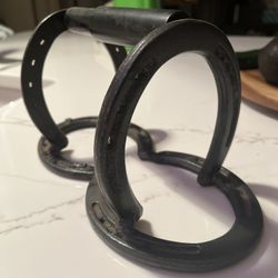 Horse Shoe Toilet Paper Holder