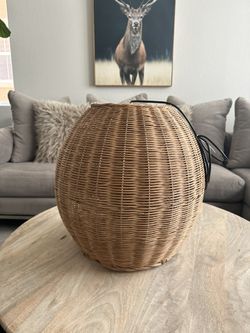 Arturesthome Rustic Rattan Woven Dome Pendant Light, Coastal Basket Lampshade Hanging Lighting Fixture Pendant Light 