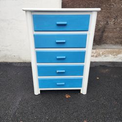 Vintage Cottage Dresser 