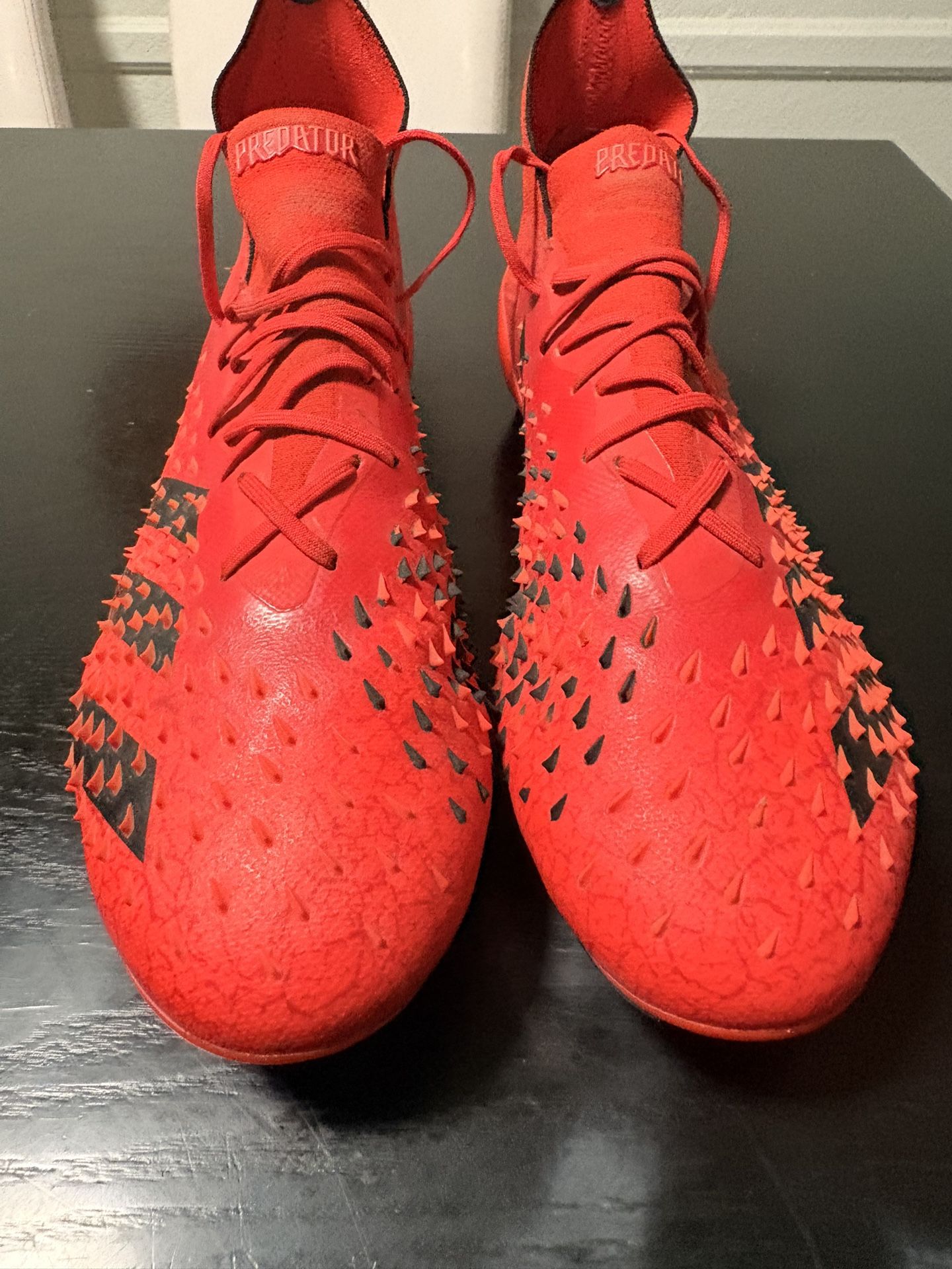 Red Demon skin Adidas 10.5 Men’s Us Soccer Cleats