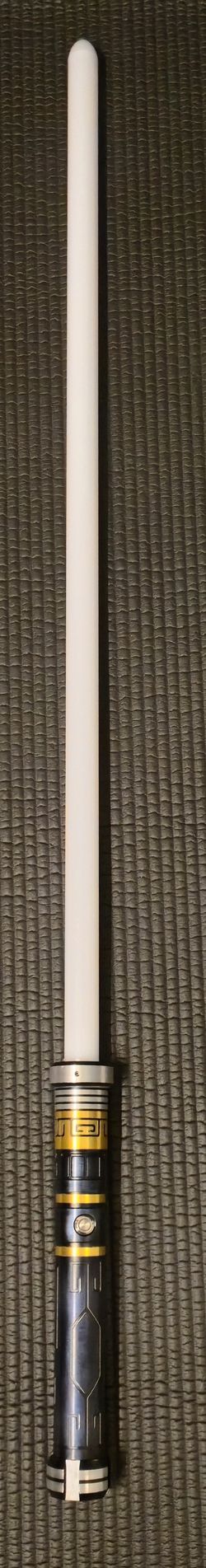 Acolyte Weathered Lightsaber From ArtSabers