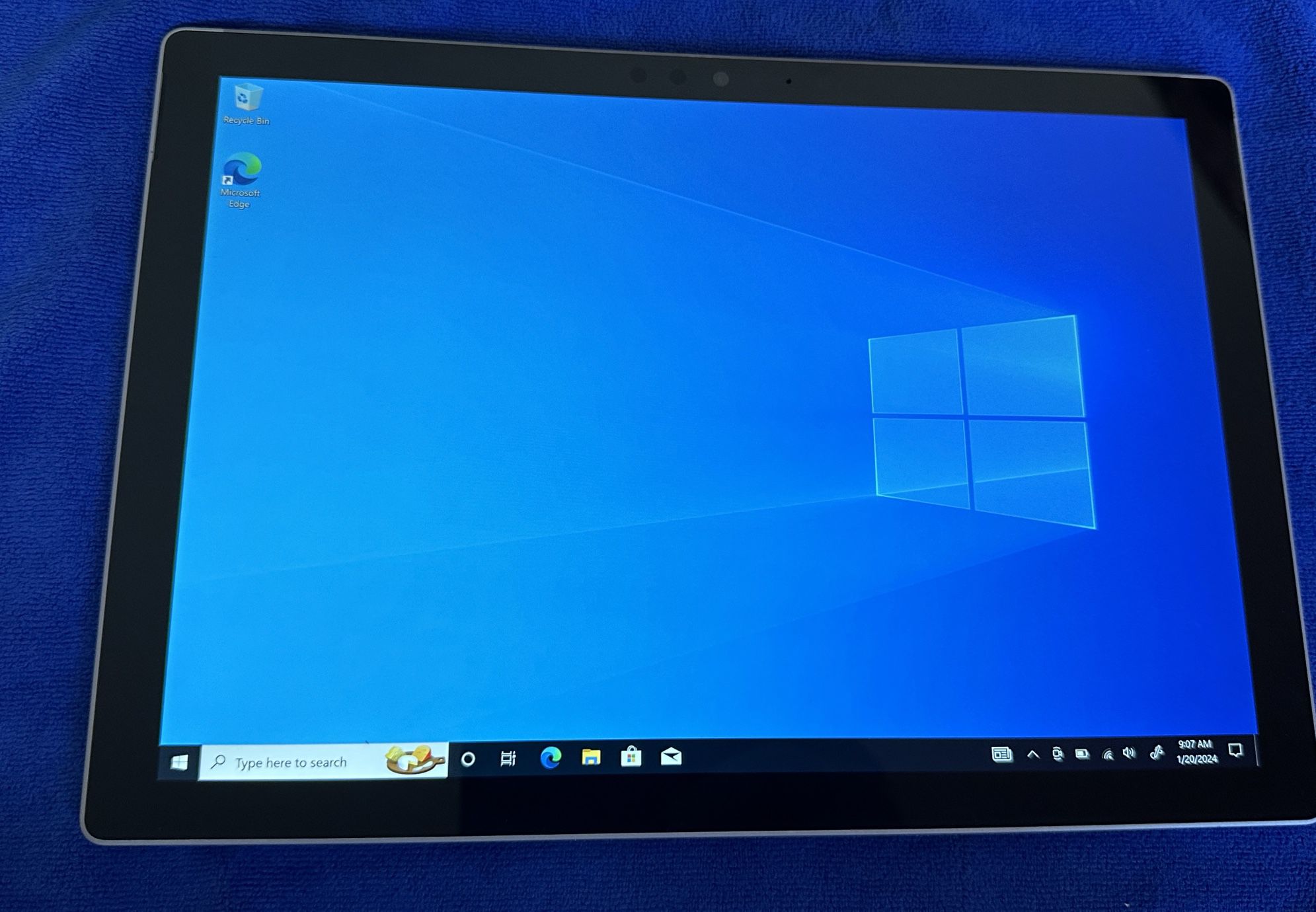 Microsoft Surface Pro 5 12.3" Laptop Tablet PC i5-7300U 2.6GHz 4GB 128GB Win 10 Tablet 