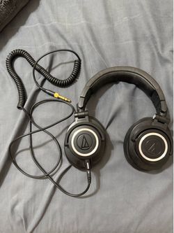 Audio-Technica ATH-M50x headphones