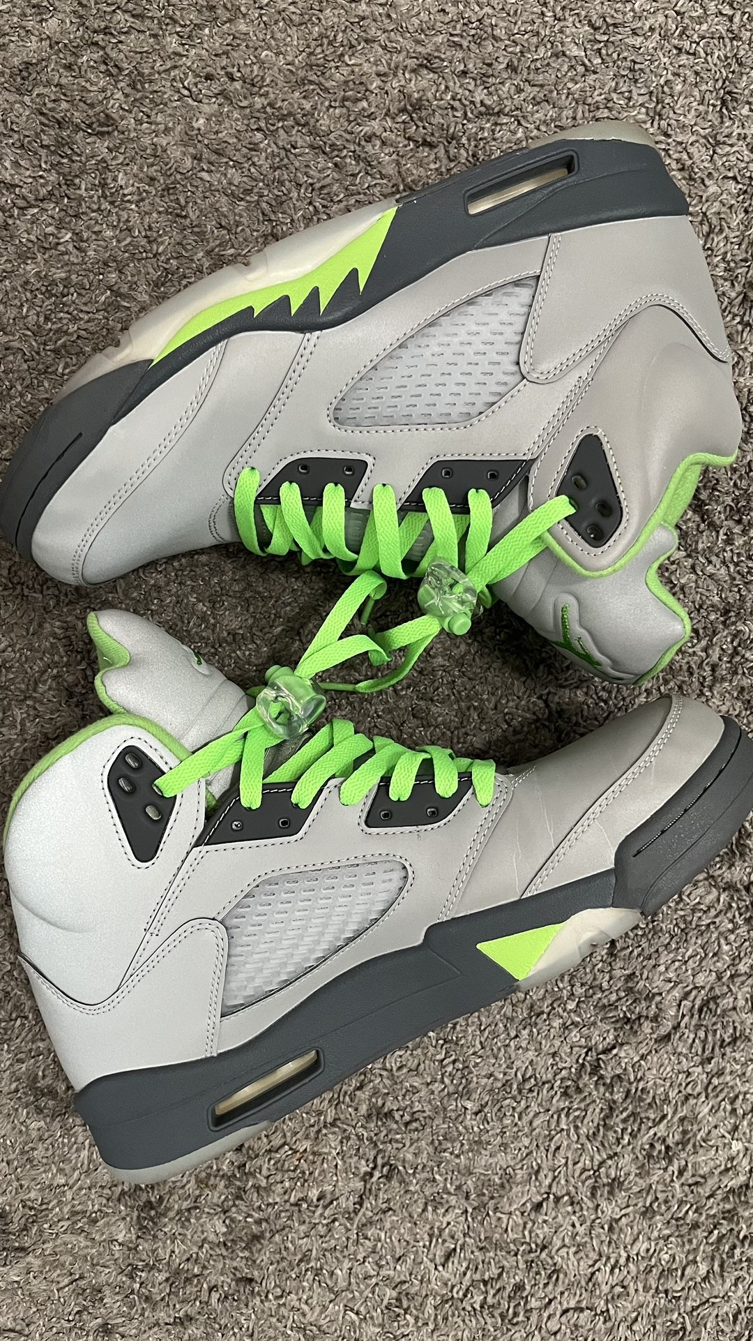 Jordan Retro 5 Green Bean Size 10.5