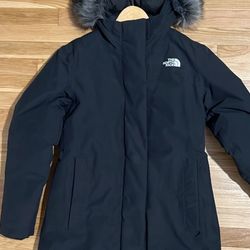 The North Face Arctic Hooded Parka Jacket Size M