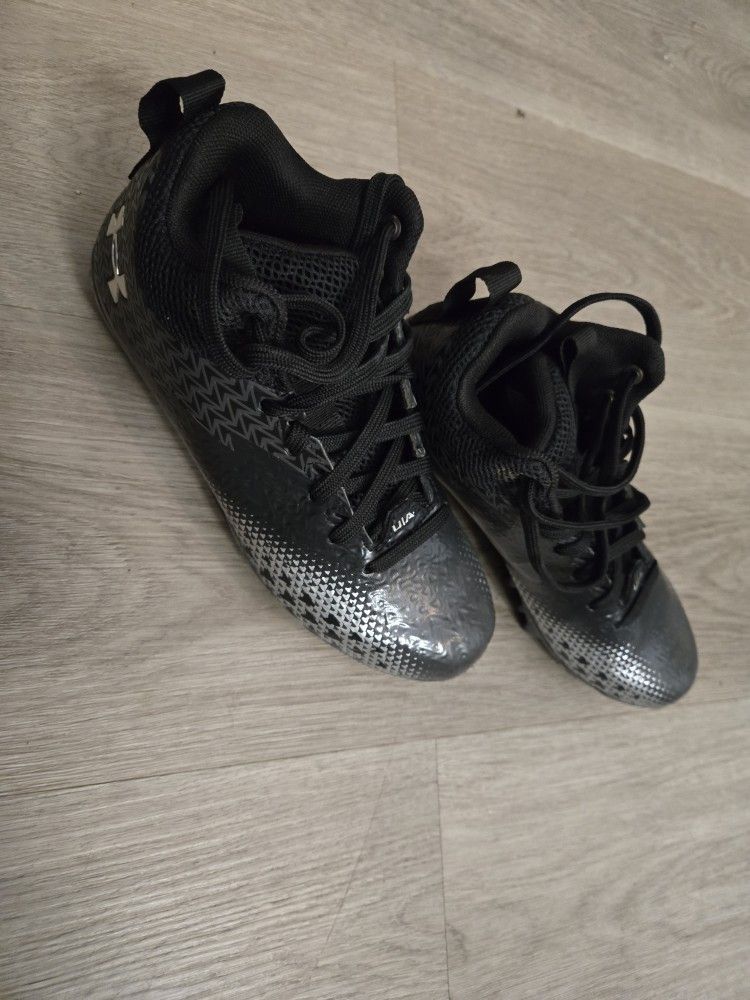 Youth Football Cleats 2.5 Under Armour