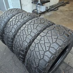 4 used tires Lt285 65r18 Nitto ridgerappler (LT,E) , 10 PLY, $290.00