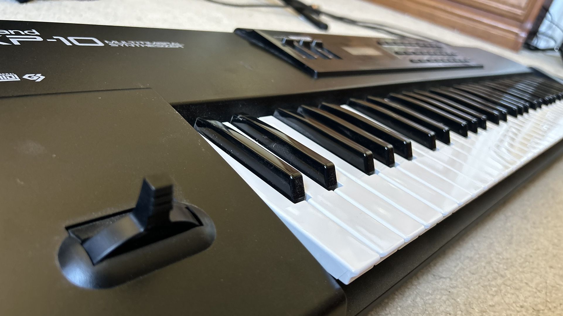 Roland XP-10 61-Key Multitimbral Synthesizer