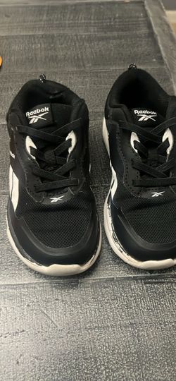 Reebok Kids Sneakers Black and White Toddler Size 10
