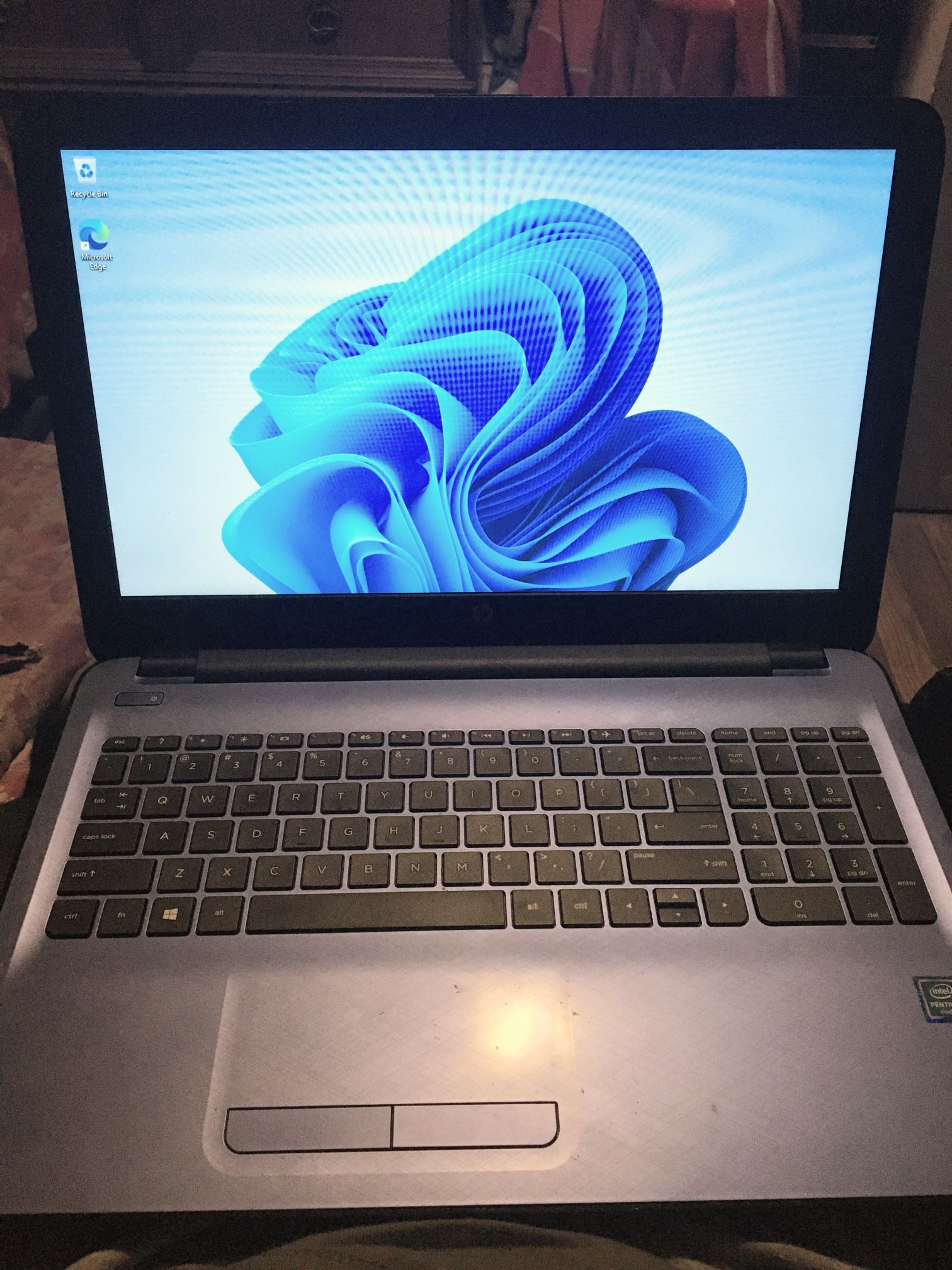 HP Touchscreen 15’ Laptop- Like New- Windows 11 Home