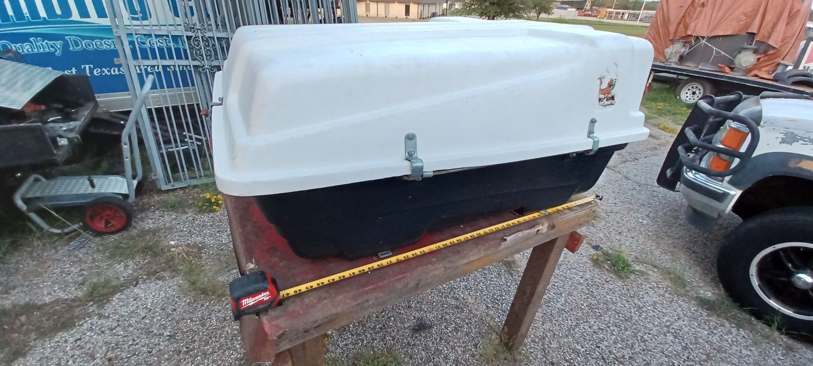 Automotive Hard Luggage Roof Carry All