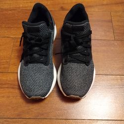 New balance..good condition size 7.5