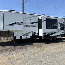 2016 Eclipse Iconic 3312MC