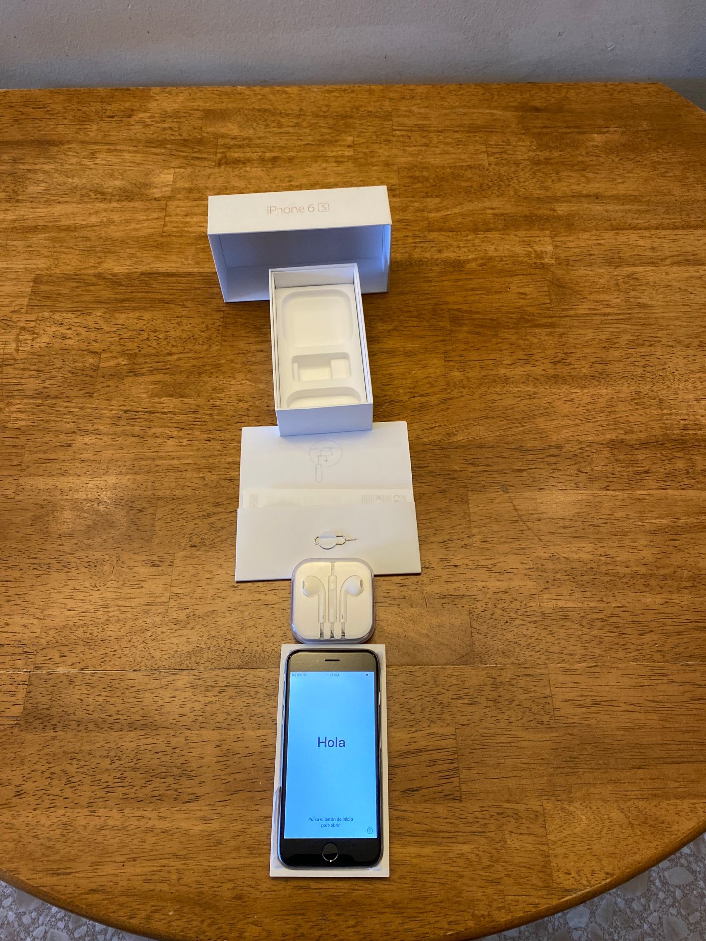 Brand new never used iPhone 6s