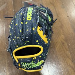 Wilson 11.5” A2000 Savannah Bananas 1786 Supeskin Series Glove 