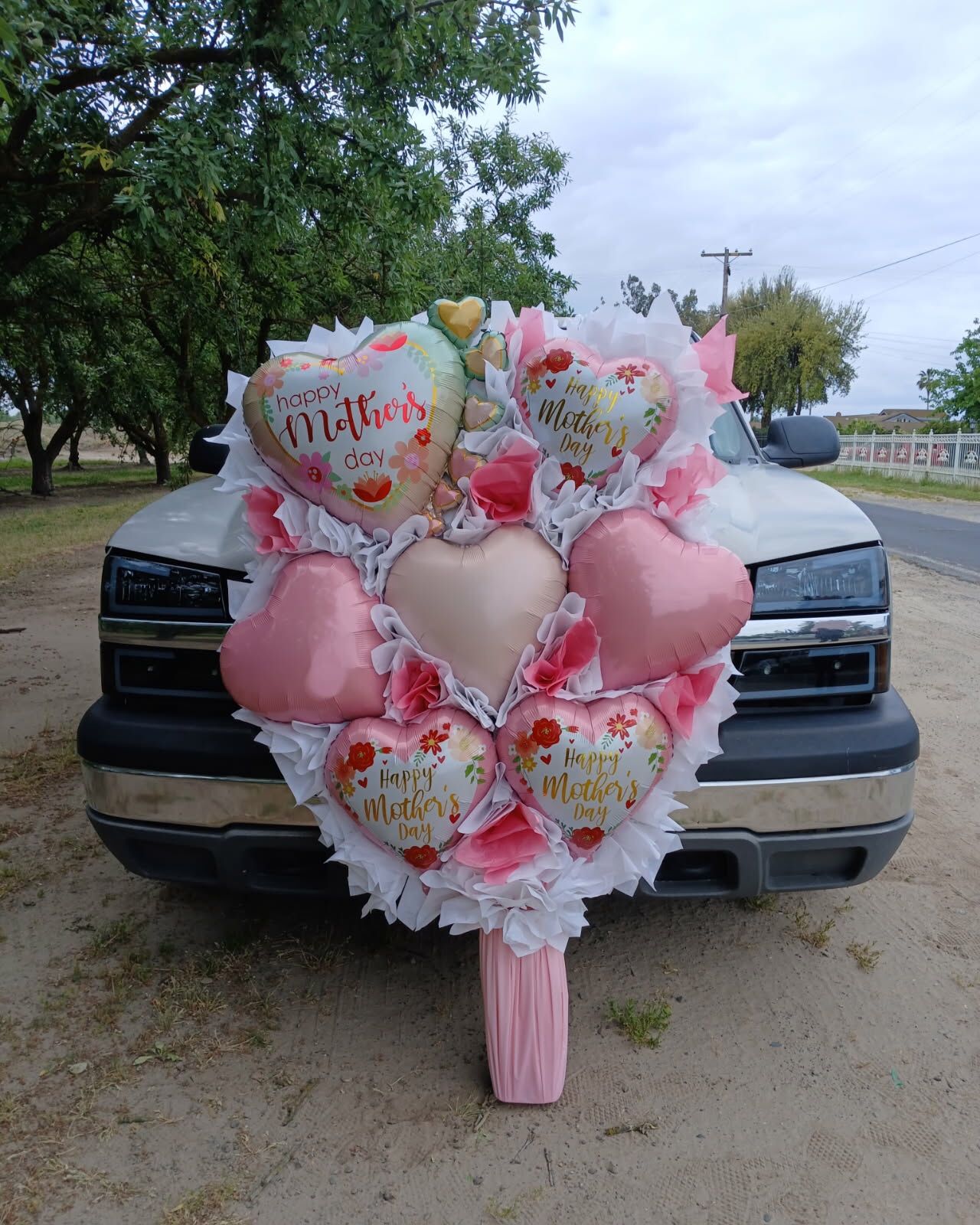 Mother’s Day Balloon Bouquets