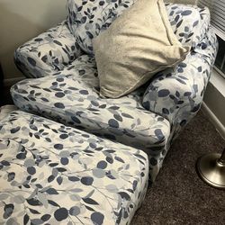 Cozy Loveseat & Ottoman