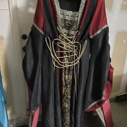 Renaissance Costume 