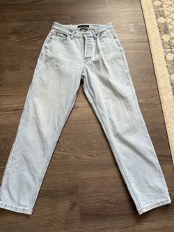 Women’s Aeropostale mom jeans size 0 regular
