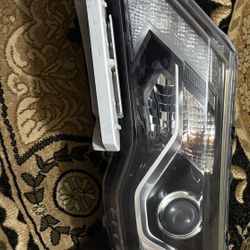 Nissan Headlight 