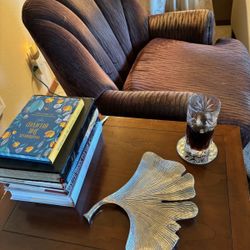 Comfortable Swivel Chair - Vintage?