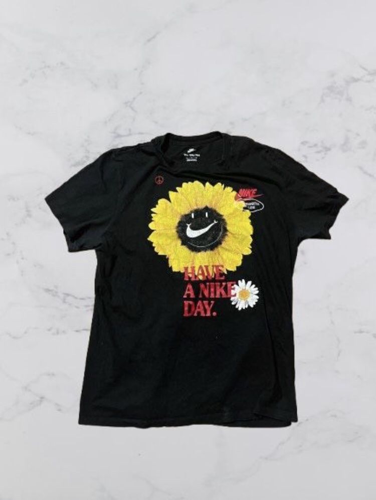 Rare Nike T Shirt