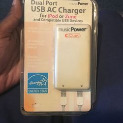 Dual Port Usb ac charger for ipod or zune and all Compatible Devices