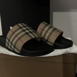 Burberry Slides