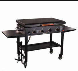 Black stone Natural Gas 4 Bruner with cover